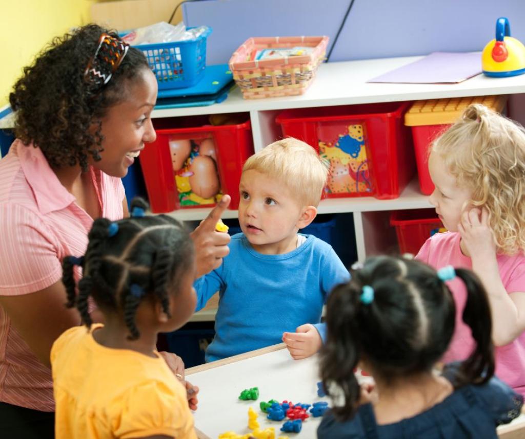 How to Choose the Best Daycare for Your Child